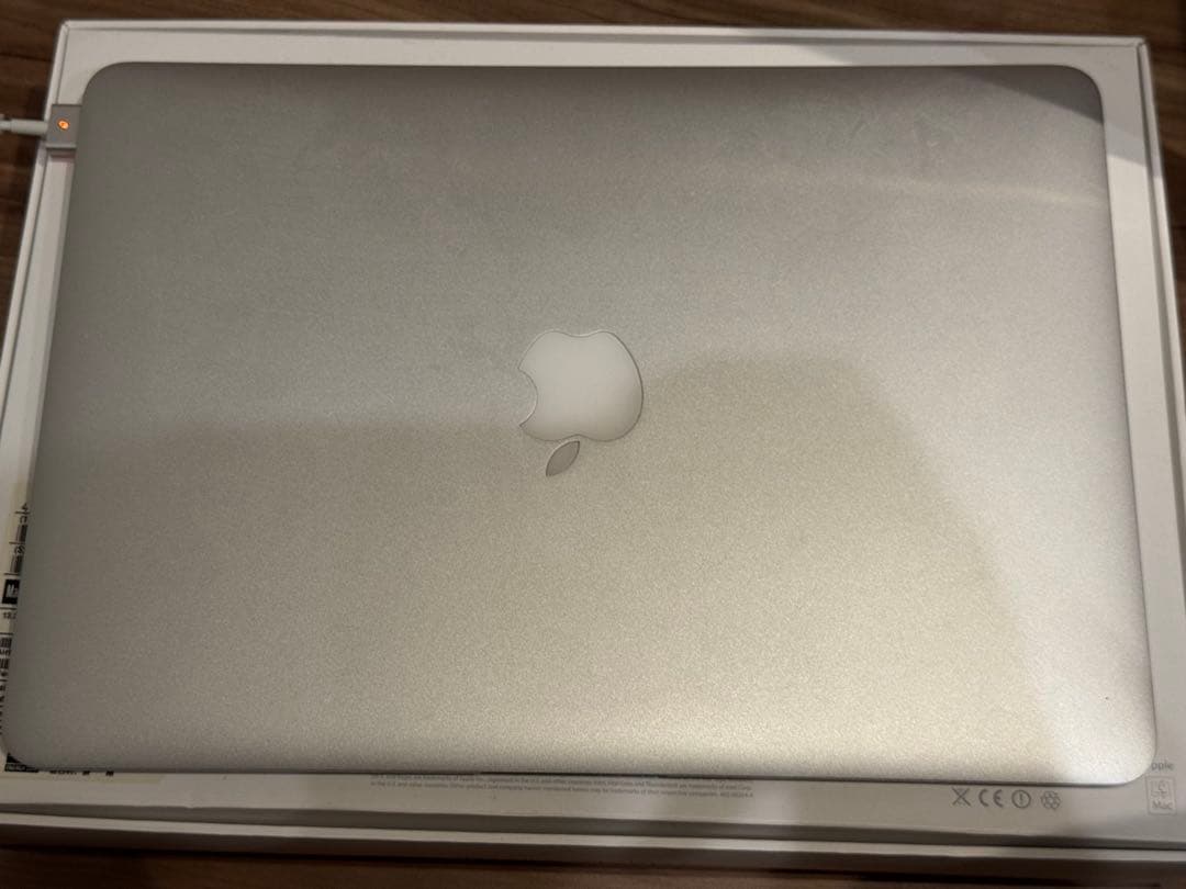 Macbook Air 13インチ A1466 2015