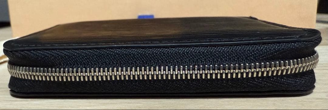 ルイヴィトン エピ ブラック ジッピーパース ケース ミニ財布