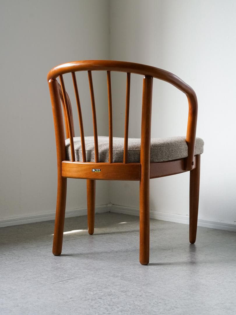 【アン】karimoku オールドカリモク vintage アームチェア