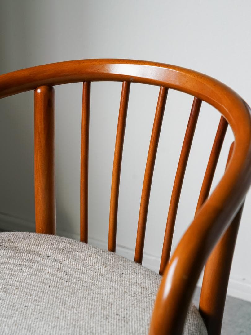 【アン】karimoku オールドカリモク vintage アームチェア