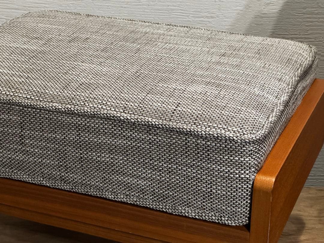 unico albero オットマン