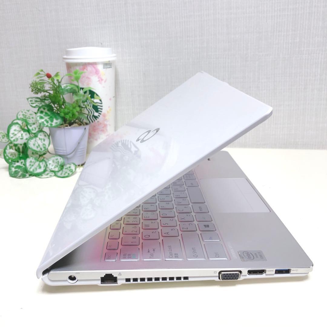 美品、タッチパネル、国産、高速SSD、Win11、イラレ、オフィス2021