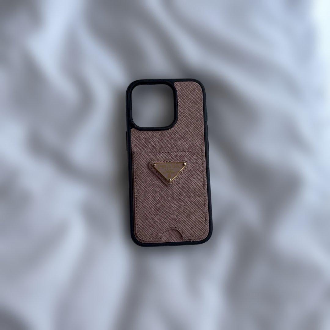 PRADA ピンクレザー iPhoneケース 16Pro