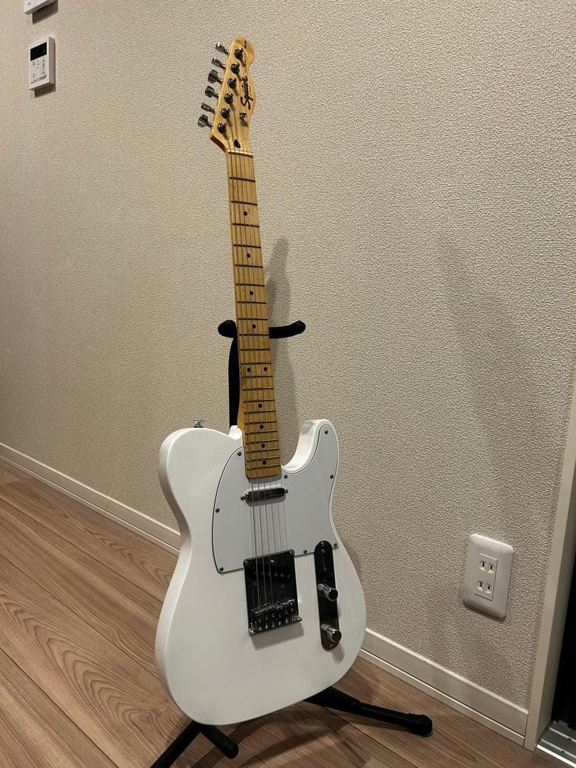 ギター squier affinity telecaster White