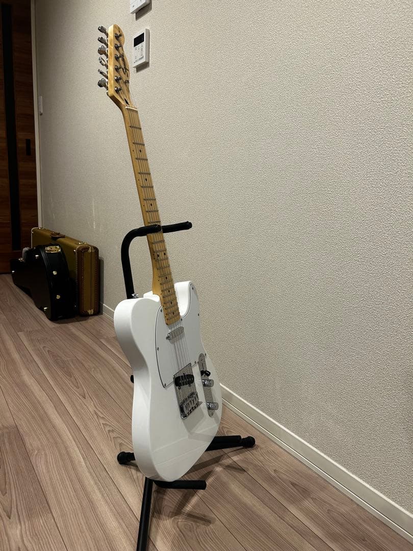 ギター squier affinity telecaster White