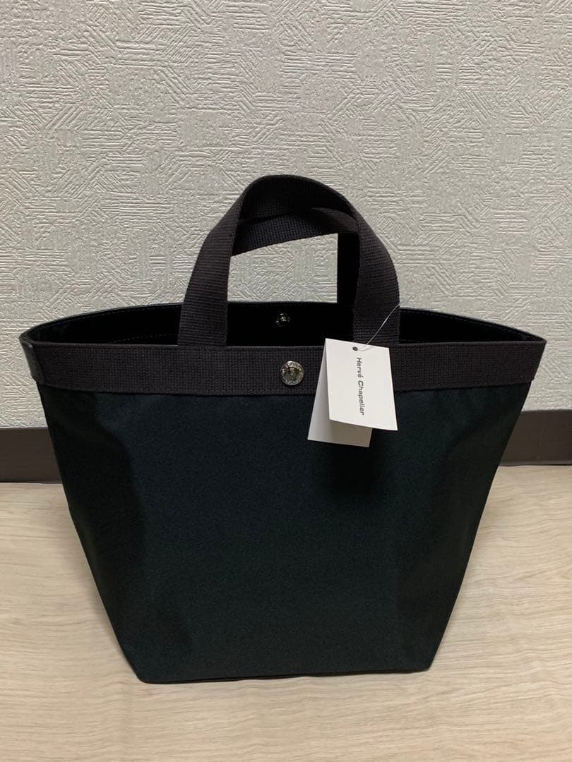 ♡*♡様 エルベシャプリエ 707c ノワール人気色黒　舟形 トートバッグ M