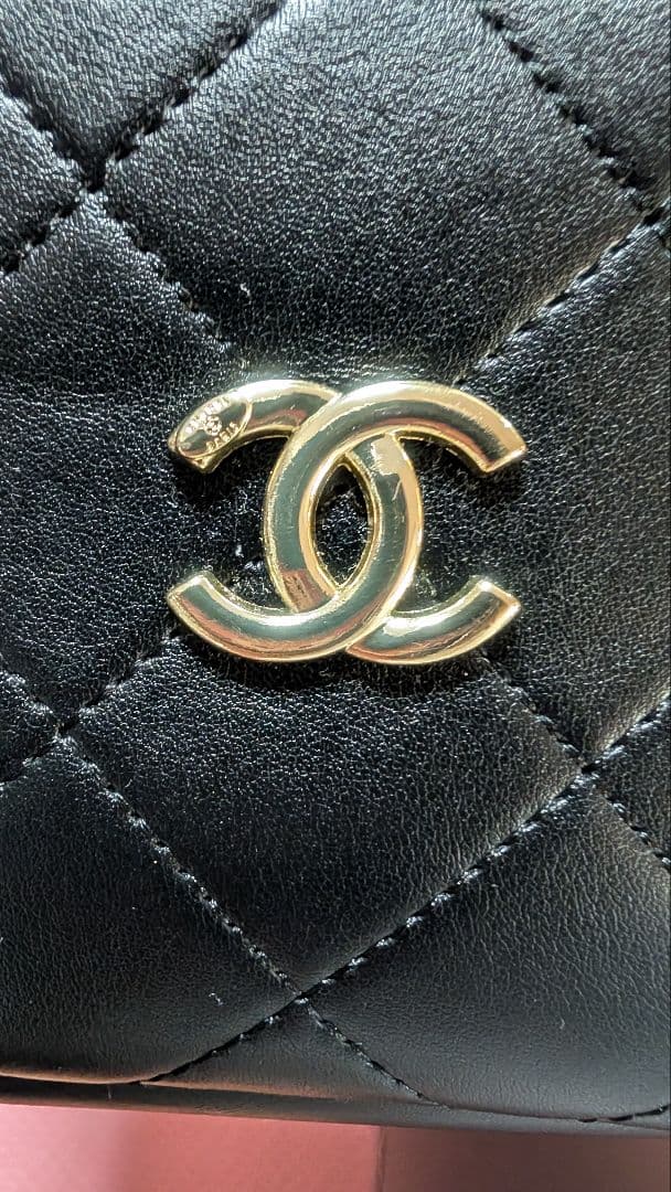 CHANEL ブラック ノベルティポーチ