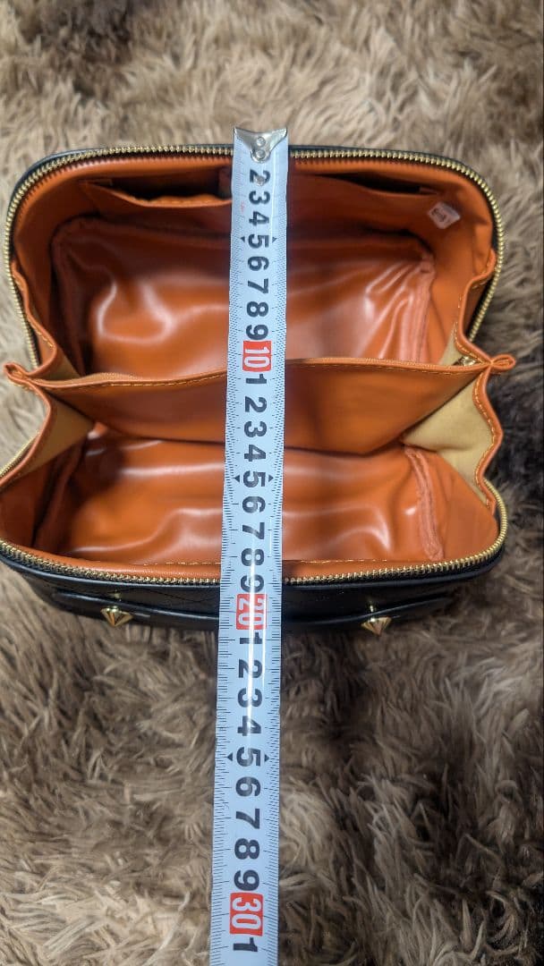 CHANEL ブラック ノベルティポーチ