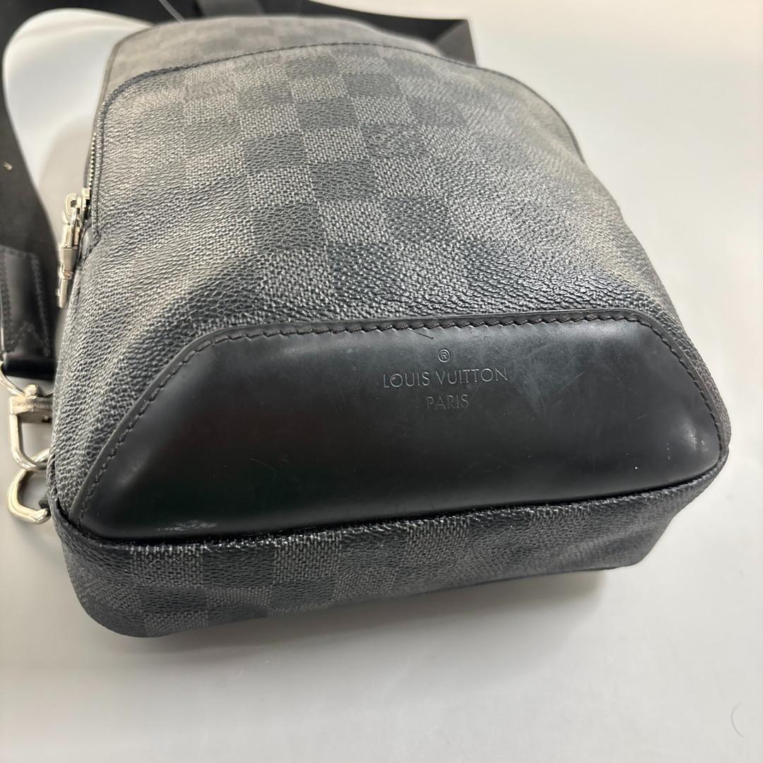 極美品 ルイヴィトン ダミエグラフィット アヴェニュー スリングバッグ ブラック