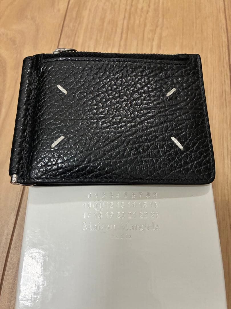 値引き不可の本日限定価格！Maison Margiela ブラックマネークリップ