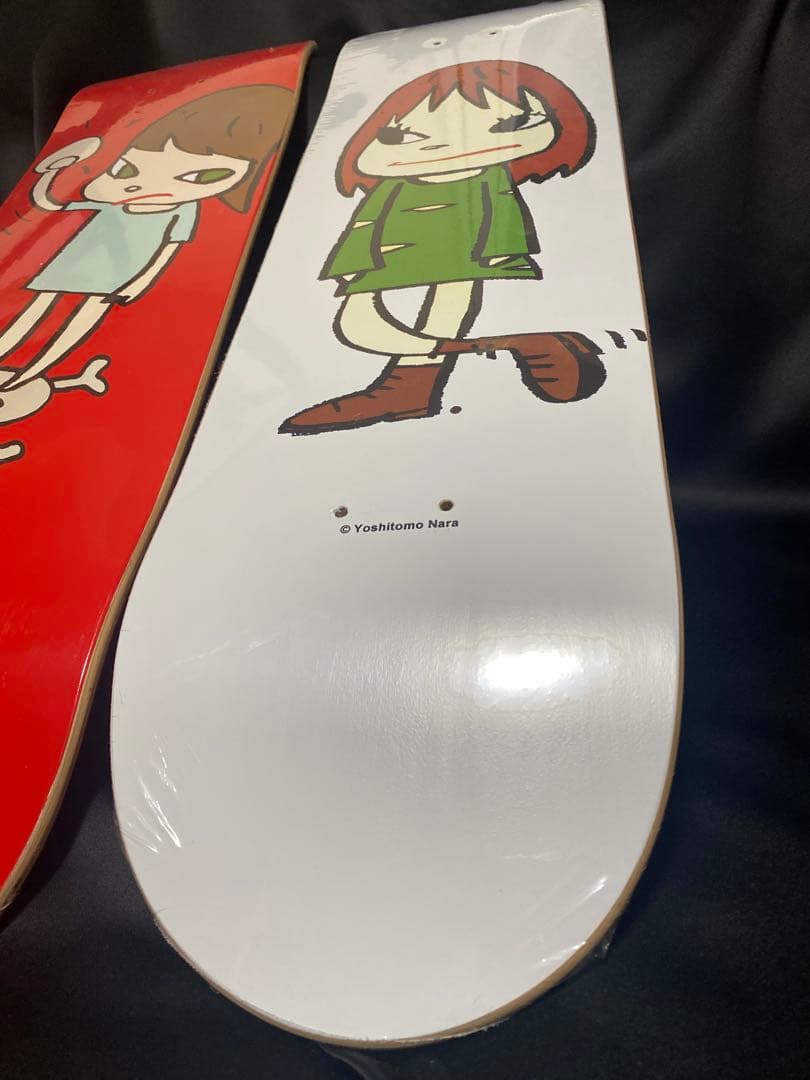 奈良美智 スケートボードデッキ 2set MOMA 赤白！ NEW