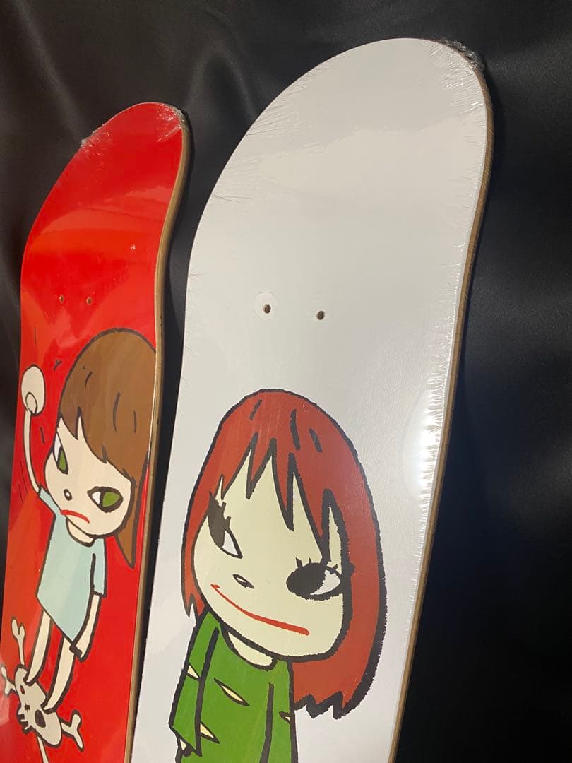 奈良美智 スケートボードデッキ 2set MOMA 赤白！ NEW