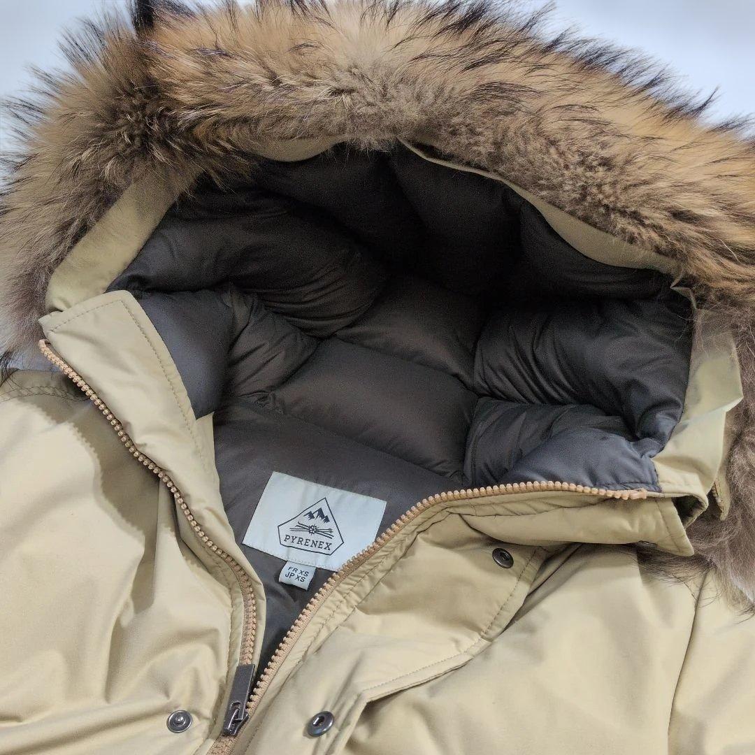 極美品ピレネックス×ビームス別注 アヌシー ダウン ベージュ XS(女性M相当)