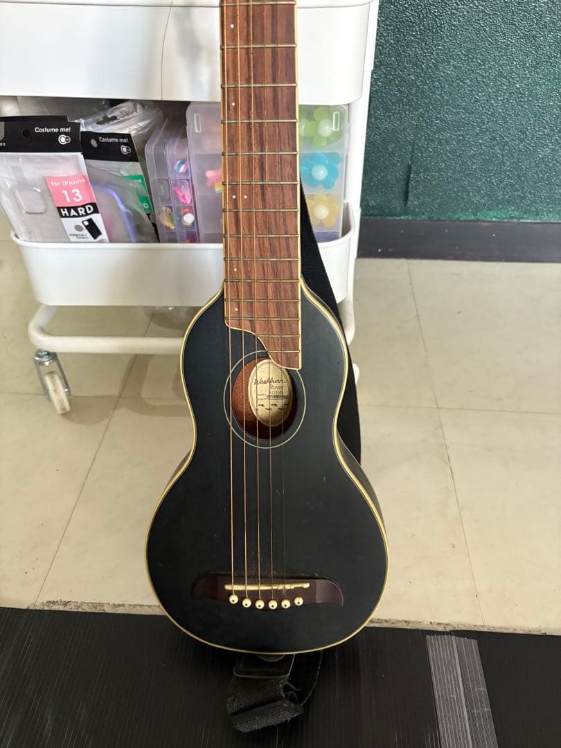 ワッシュバーン　Washburn　Rover トラベルギター
