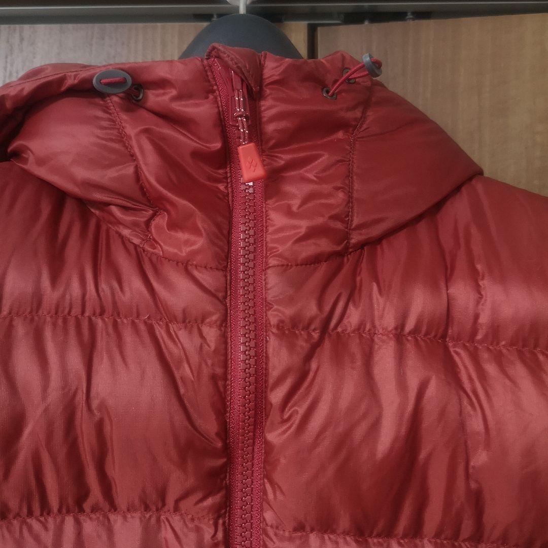 【圭ちゃんママ専用】mont-bell フード付き　ダウン　ジャケット 赤