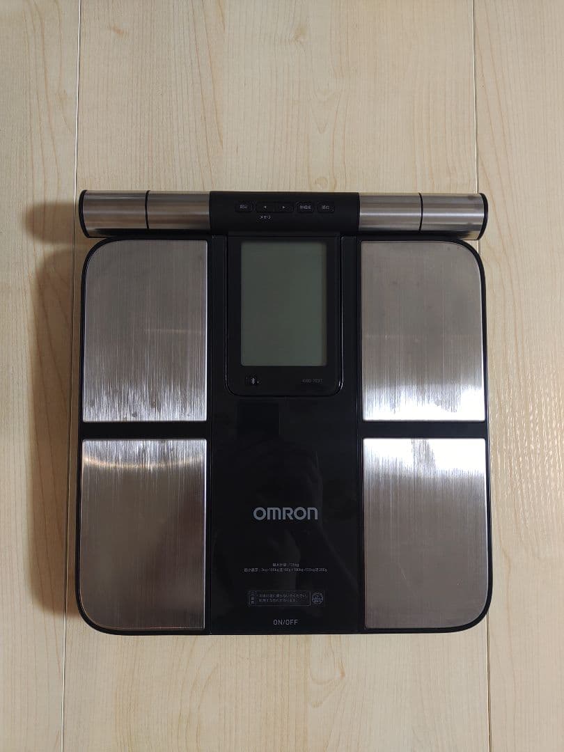 中古OMRON Karada Scan 703T 体脂肪計