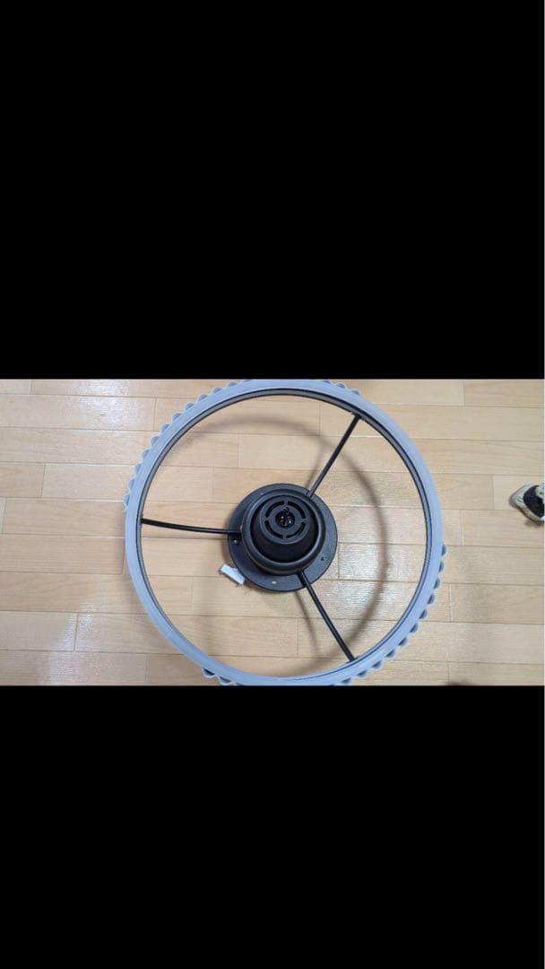 LED音楽扇風機 360度回転 6段階風量調整