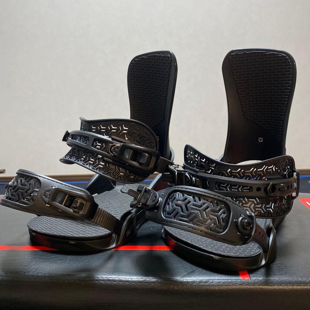 新品未使用！　24-25 UNION STR ブラック スノーボードビンディング