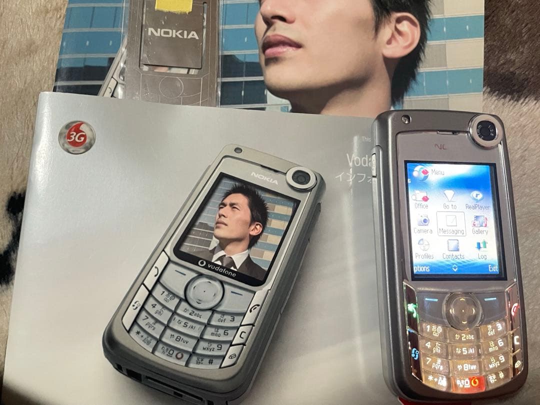 Nokia 6680シルバー 携帯電話本体 Sim フリー