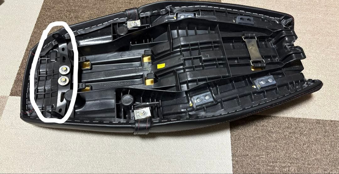 gb350s純正シート あんこ抜き済み 20mmダウン！