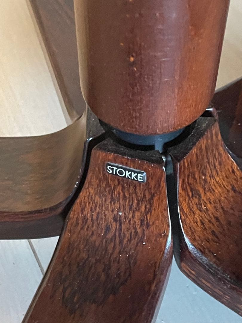 希少品　美品　stokke VARIER バリエールウイング　腰痛対策　姿勢矯正