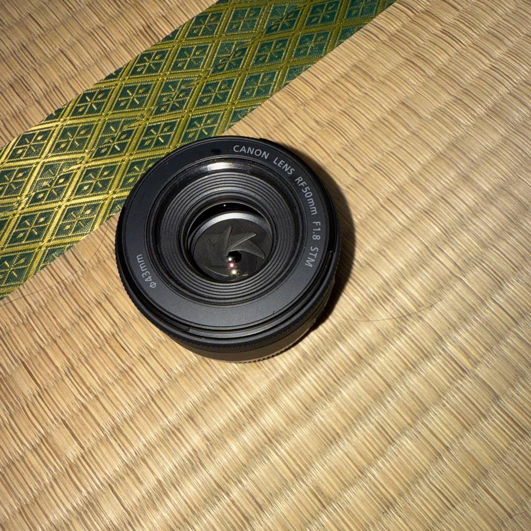 Canon RF 50mm f/1.8 STM + フィルター