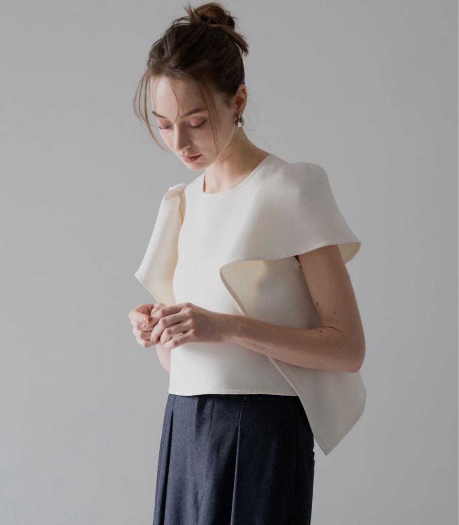 meison de dolce lily tops フレアスリーブトップス　白