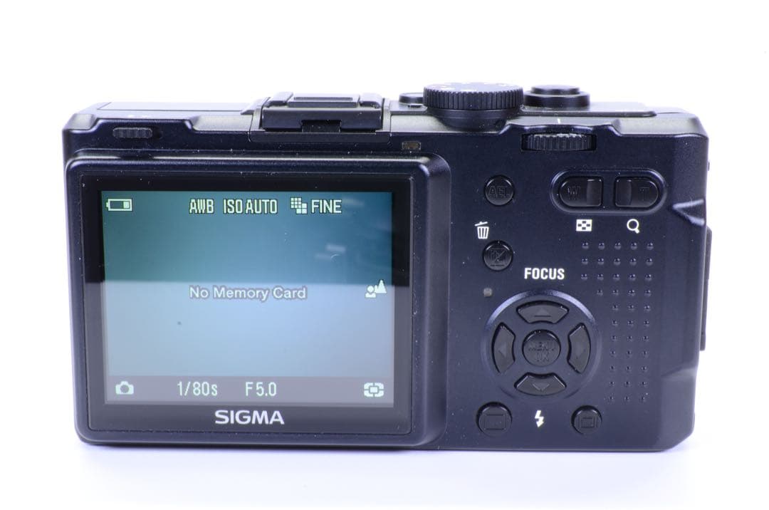 SIGMA db1s + オートレンズキャップ 動作確認済み