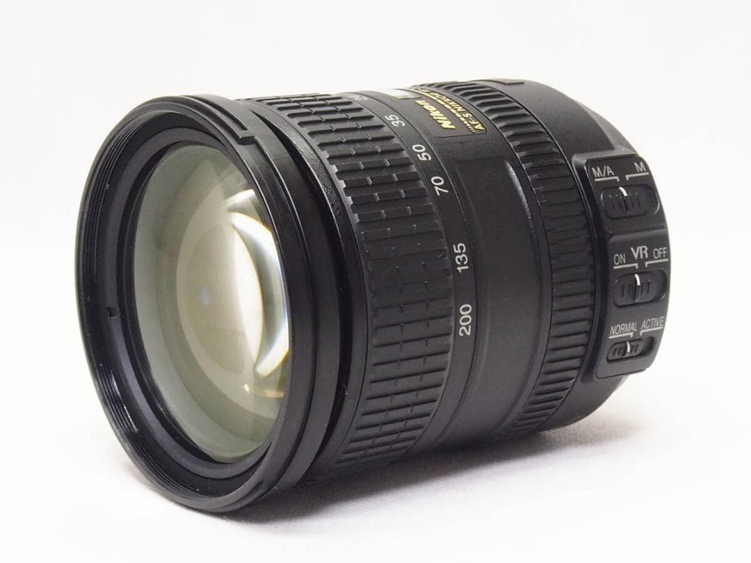 美品 Nikon AF-S DX 18-200mm F3.5-5.6G ED