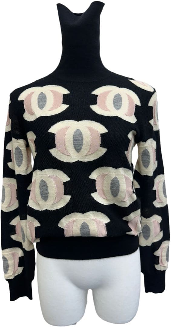 CHANELココマークタートルニット