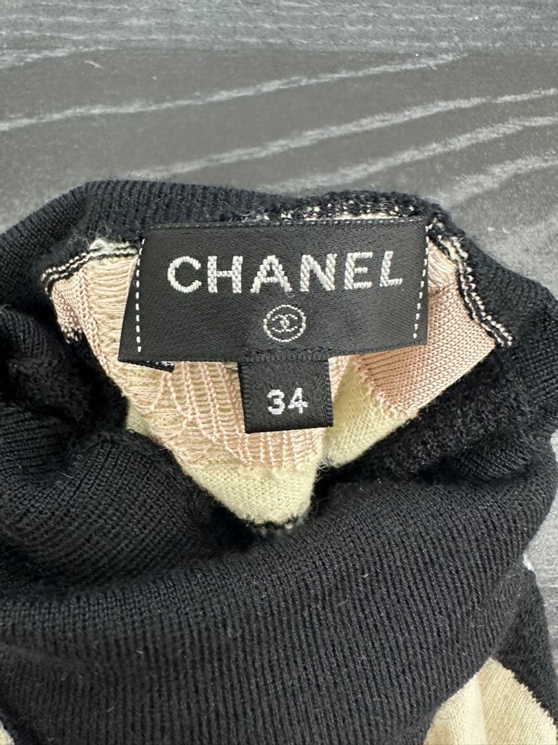 CHANELココマークタートルニット