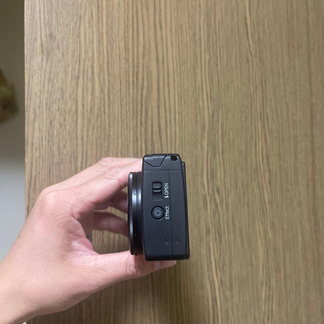 RICOH GR コンパクトデジタルカメラ