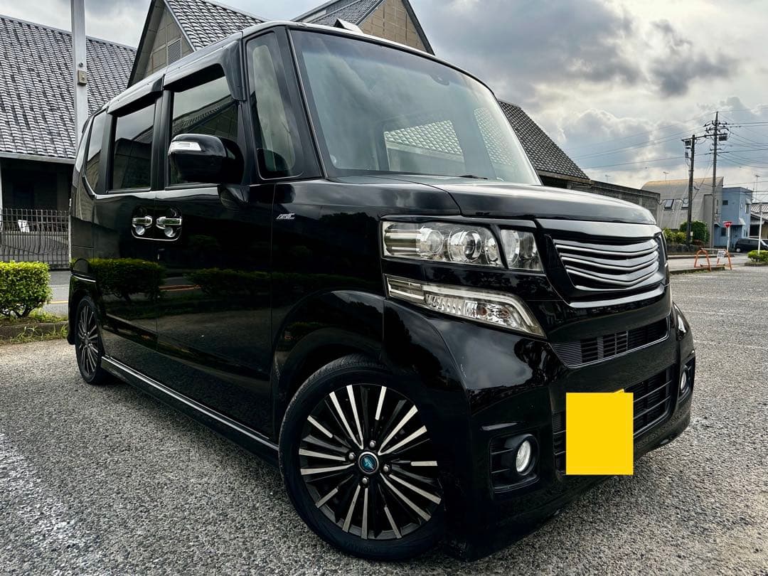 ホンダN-BOX カスタム⭐️G・ターボSSパッケージ⭐️車検2年付‼️綺麗‼️
