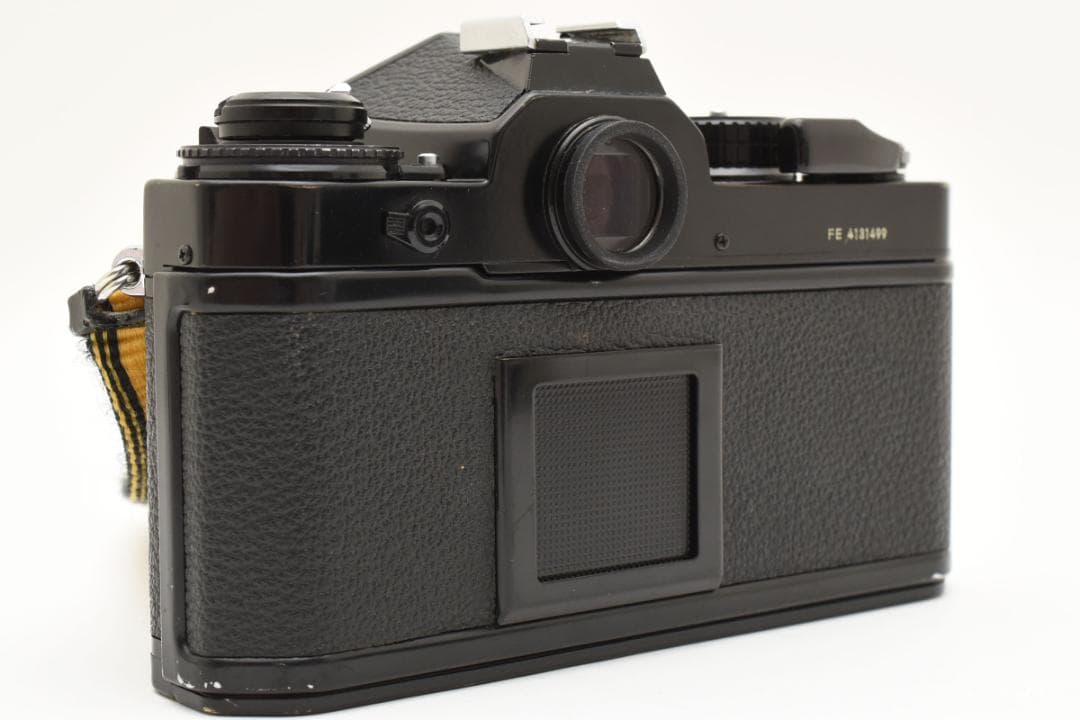 ★各部モルト張り替え済・美品★ ニコン Nikon FE ボディ #18850