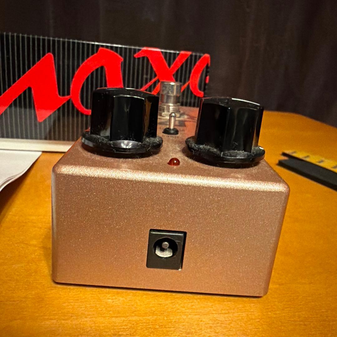 【美品、希少】Maxon ZICCA ax FUZZ ROZE ファズ