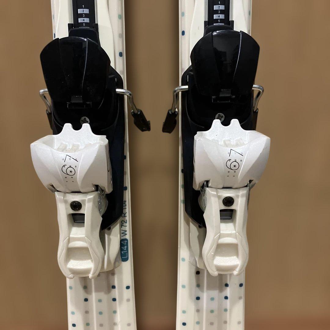 SALOMONスキー板　144cm