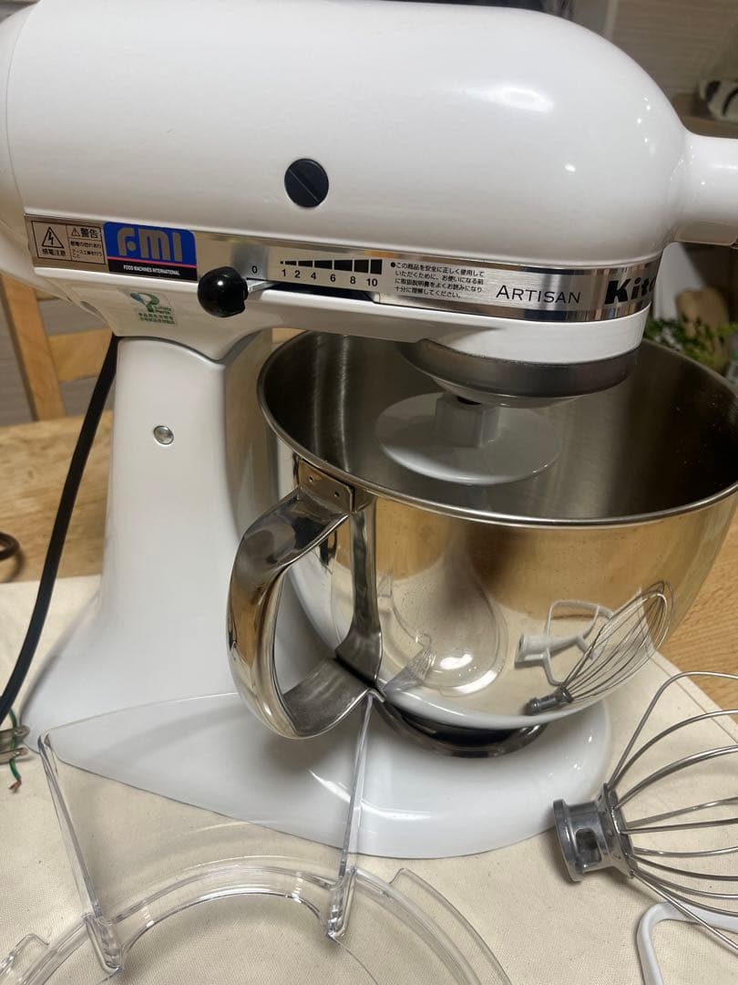 【美品】KitchenAid Artisan スタンドミキサー　ホワイト