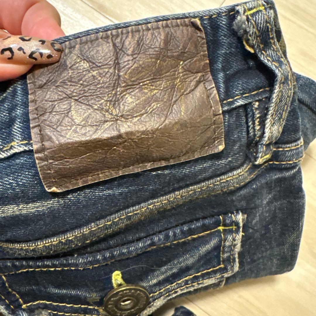 【美品】d.i.a. ダメージ加工 ダークブルーブーツカットデニム