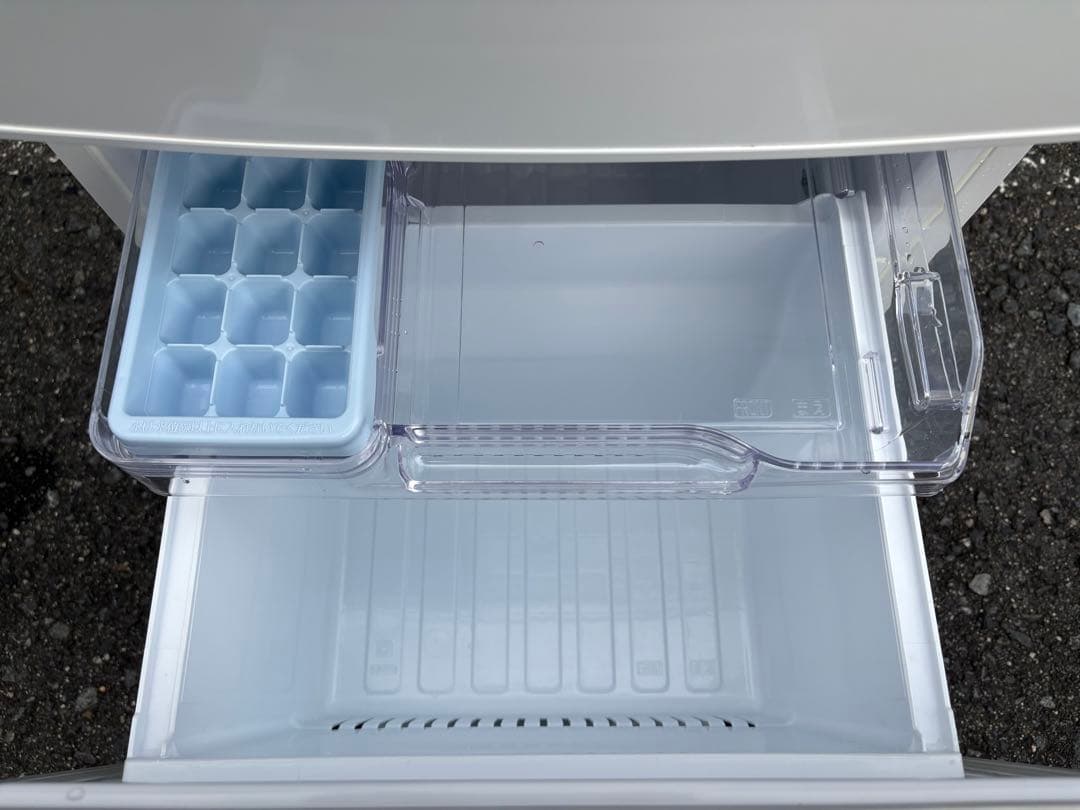 【2021年製】三菱ノンフロン冷凍冷蔵庫 MR-P15EG-W