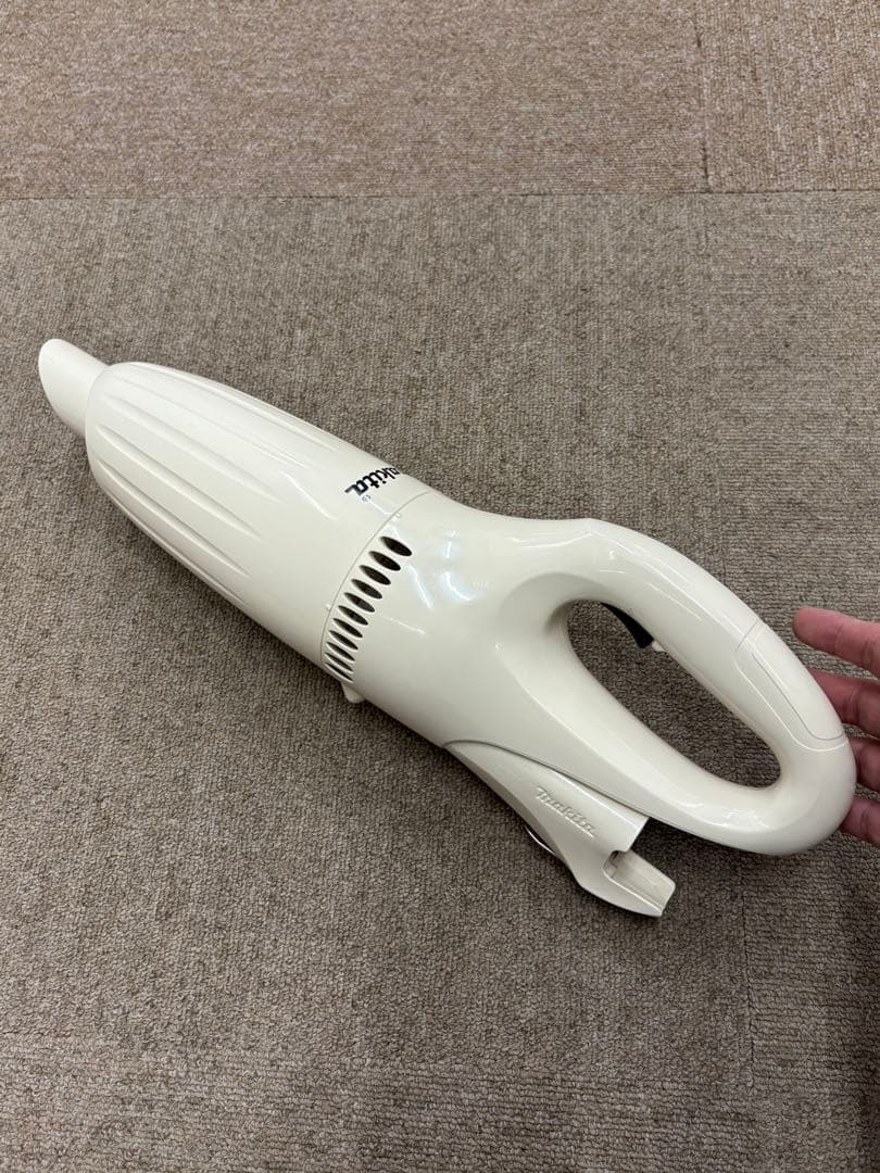 【新品同様】マキタ Makita CL100D 充電式スティッククリーナー 純正