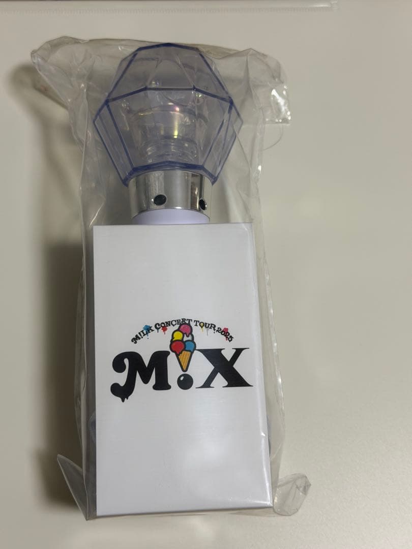 M!LK ミルクラスタルスティック3 ペンライト