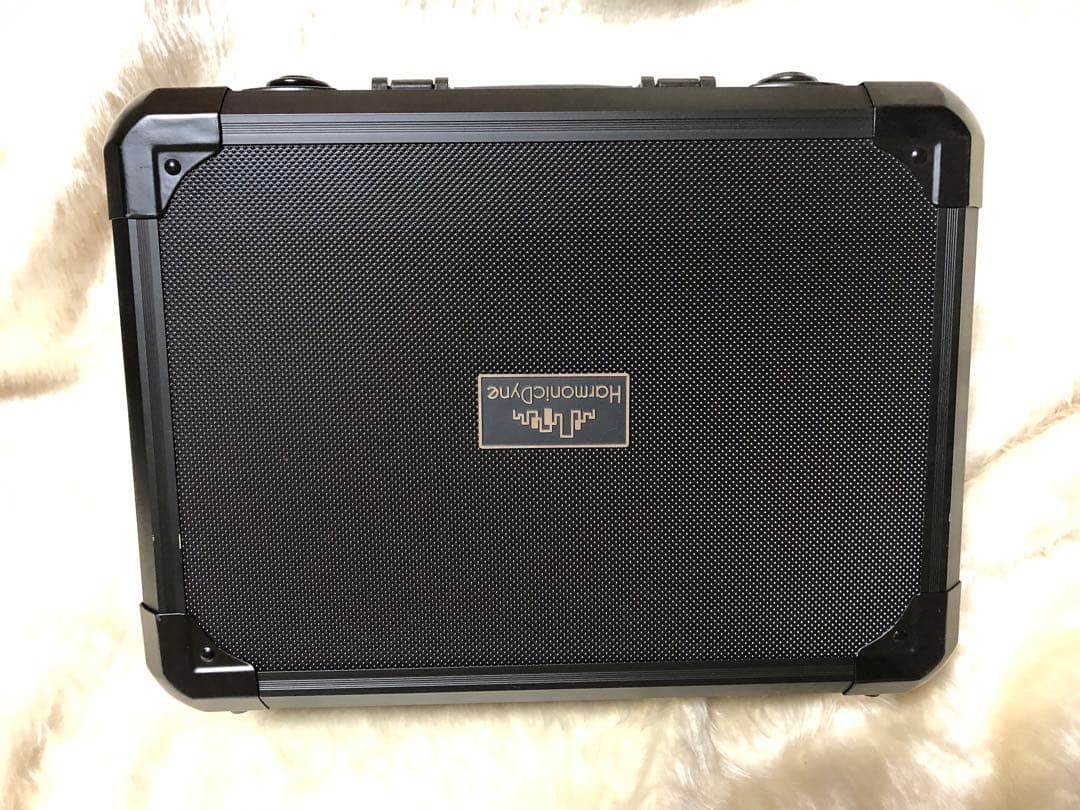 ヘッドホン HarmonicDyne Zeus