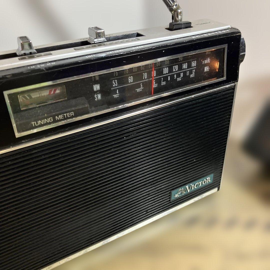 ラジオ造りの御三家はビクター、ソニー、ナショナルでしょうね　F-930N