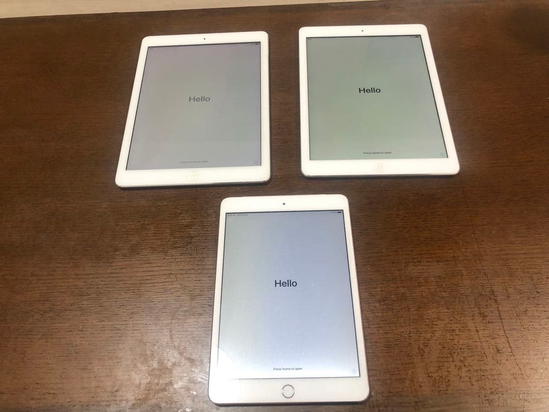 iPad Air 【2台セット】　＋ iPad mini3 （訳あり）
