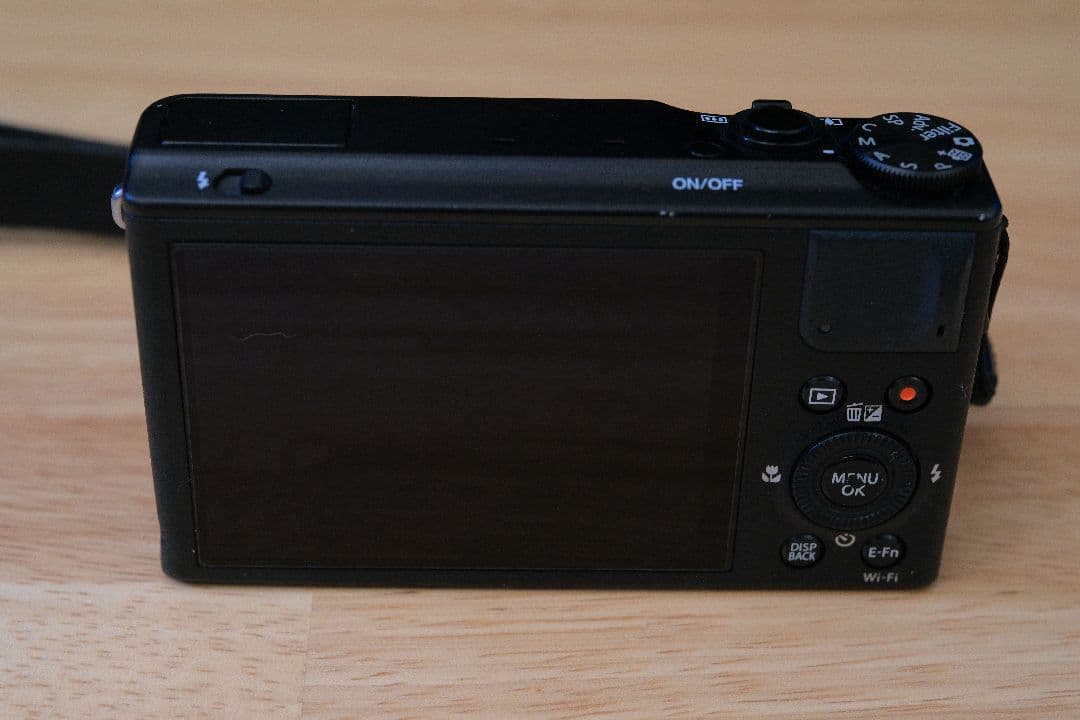 FUJIFILM XQ2 ブラック オプション　元箱　付属品あり