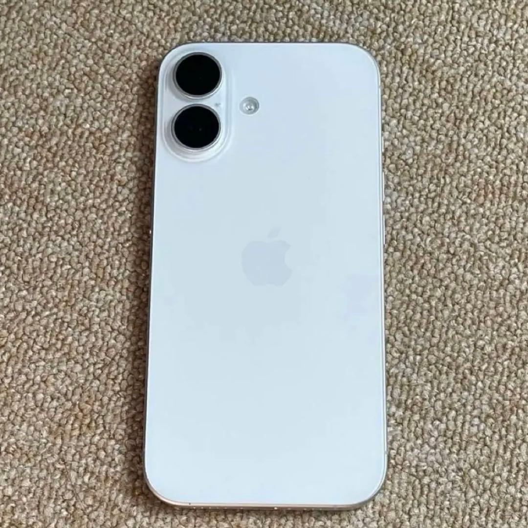 美品 iPhone16 ホワイト128GB SIMフリー バッテリー残量98%