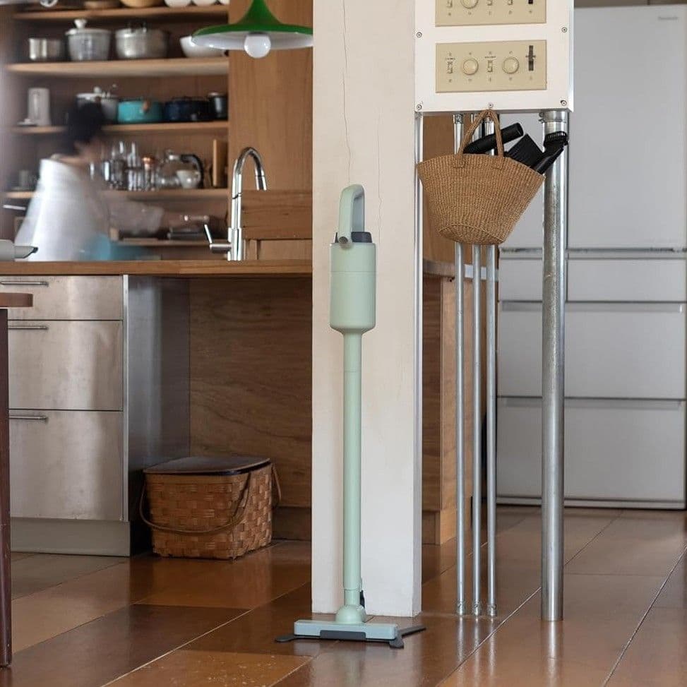 ±0 プラスマイナスゼロ コードレスクリーナー G040 XJC-G040