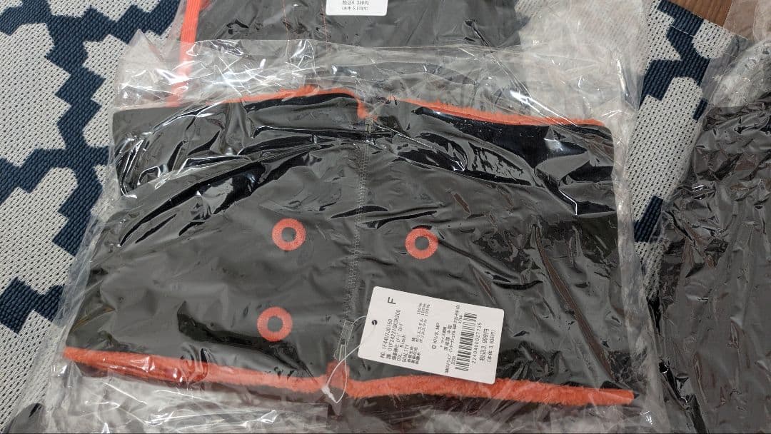 爆豪勝己　ブルゾン　earth music&ecology