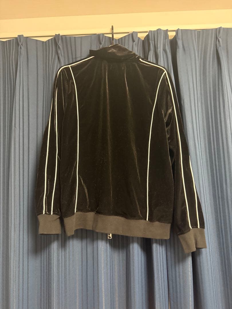 ま*t様 last nest ラストネスト ベロア