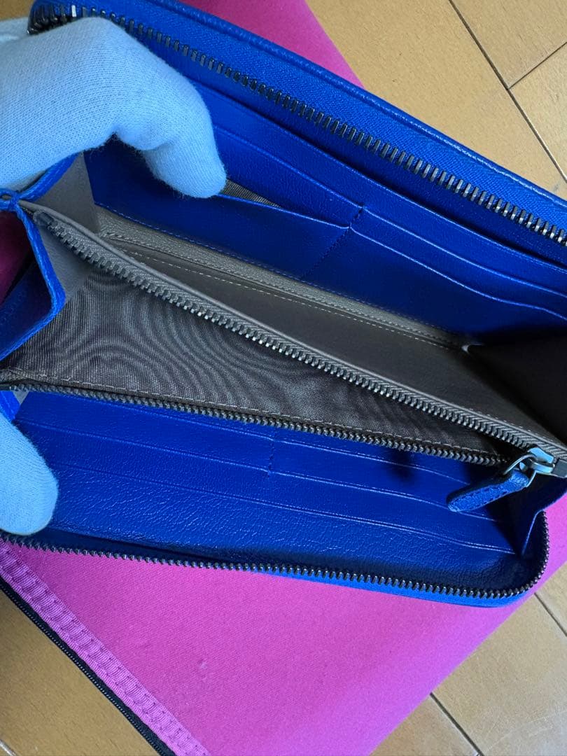 希少　ボッテガヴェネタ ブルー　グラデーション　未使用